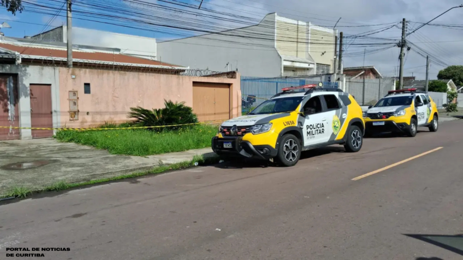 Homem é encontrado morto em arbusto no Parolin; polícia investiga envolvimento em confronto com a PM